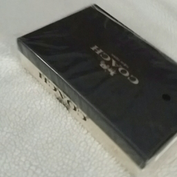 🌷COACH BOXED WRISTLET🌷🌷 - Picture 8 of 8